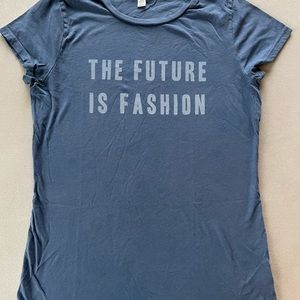 BP navy t shirt, size M